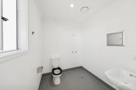 Property photo of 11 Kendall Street Walloon QLD 4306