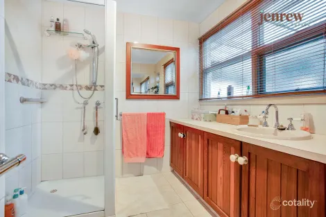 Property photo of 1 Croft Avenue Devonport TAS 7310