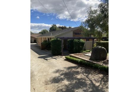 Property photo of 27 William Street Oaks Estate ACT 2620