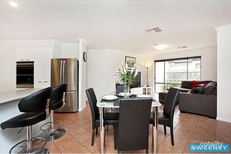 Property photo of 18 Mark Drive Hillside VIC 3037