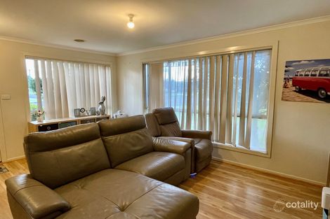 Property photo of 24 Lan Avenue Altona Meadows VIC 3028