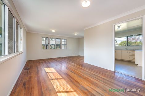 Property photo of 33 Grevillea Drive Varsity Lakes QLD 4227