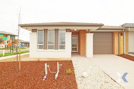 42 CAPRICORN RD, TRUGANINA, VIC 3029