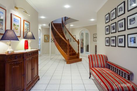 Property photo of 31 Ngeringa Crescent Chapel Hill QLD 4069