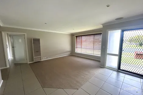 Property photo of 2/10 Celtic Court West Wodonga VIC 3690