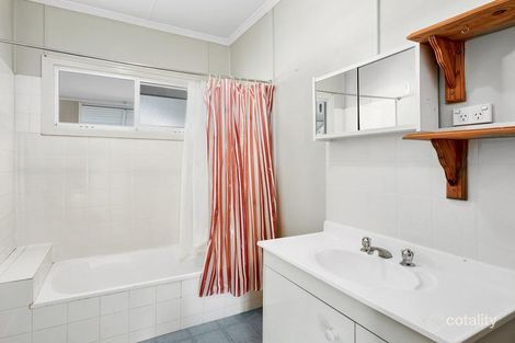 Property photo of 2 Tulkara Street Manly West QLD 4179