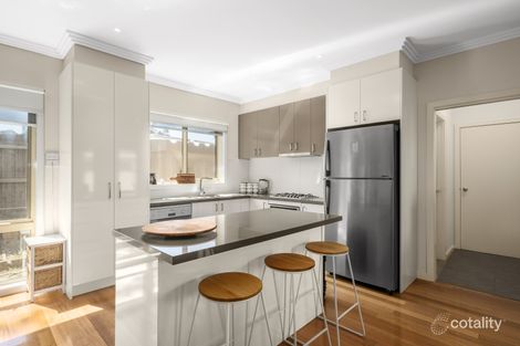 Property photo of 2/33 Deschamp Crescent Rowville VIC 3178