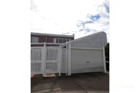 1/44 Blackall St, East Ipswich, QLD 4305