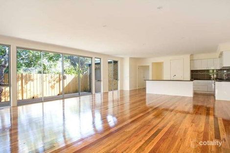 Property photo of 15 Marks Avenue Rosebud VIC 3939