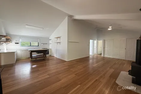 12a Kamarooka Pl, North Maleny, QLD 4552