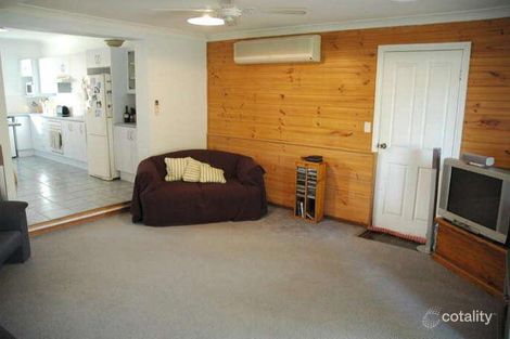 Property photo of 15 Monk Crescent Bomaderry NSW 2541