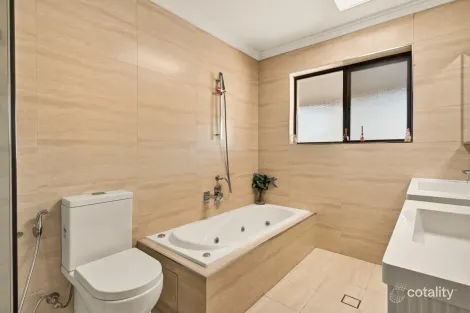 Property photo of 24 Yale Close North Rocks NSW 2151