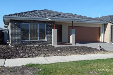 Property photo of 11 Howden Street Cranbourne East VIC 3977