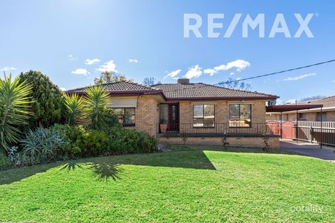 7 Willow St, Kooringal, NSW 2650