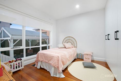 Property photo of 6 Howard Street Reservoir VIC 3073