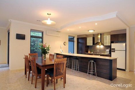 Property photo of 11 Cunningham Crescent Sandhurst VIC 3977