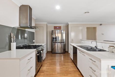 Property photo of 14 Avenwood Close Canadian VIC 3350