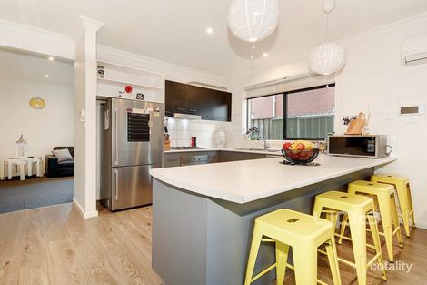 Property photo of 89 Ravenhill Boulevard Roxburgh Park VIC 3064