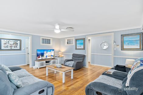 Property photo of 16 Lake Breeze Drive Loganholme QLD 4129