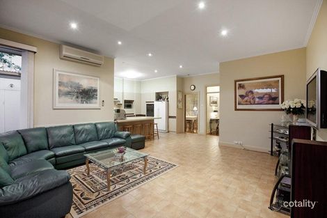 Property photo of 52 Hall Street McKinnon VIC 3204