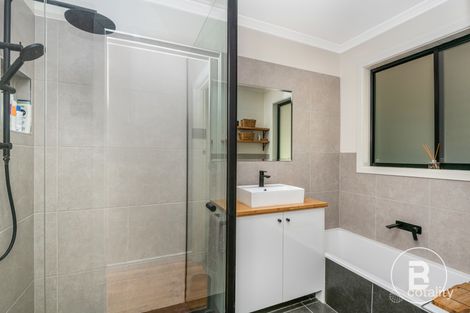 Property photo of 6 Fifth Avenue White Hills VIC 3550