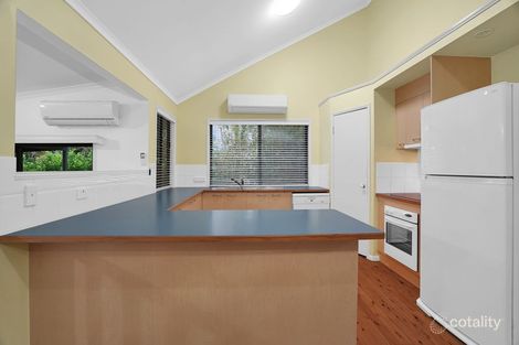 Property photo of 15 Woodburn Place Ferny Hills QLD 4055