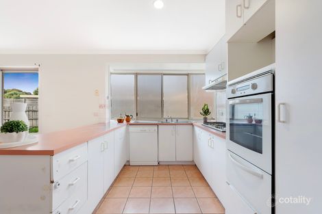 Property photo of 11 Talara Court Cranbourne VIC 3977