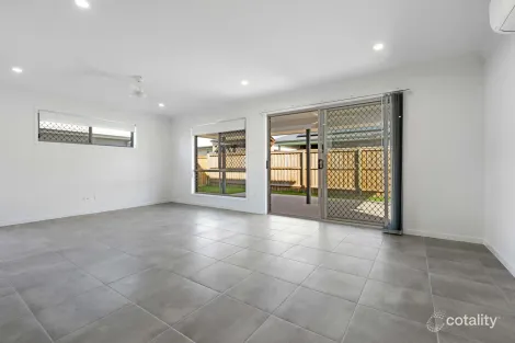 Property photo of 55 Lighthouse Esplanade Newport QLD 4020