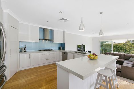 Property photo of 8 Jessica Gardens St Ives NSW 2075