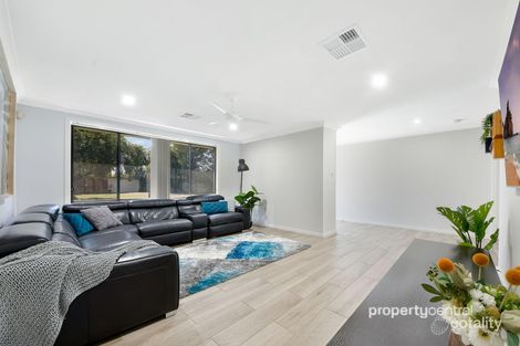 Property photo of 14 Tanbark Circuit Werrington Downs NSW 2747