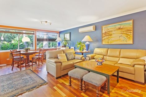 Property photo of 10 Mascord Avenue Wadalba NSW 2259