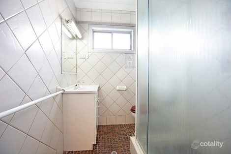 Property photo of 4 Lamont Place Cartwright NSW 2168
