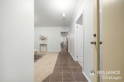 Property photo of 40 Fantail Crescent Williams Landing VIC 3027