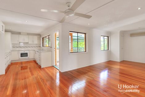 585 Mount Gravatt-Capalaba Rd, Wishart, QLD 4122