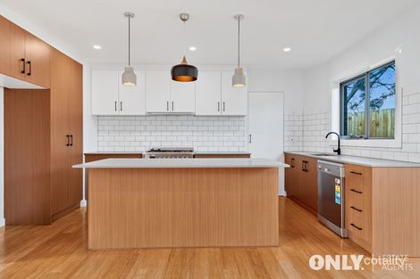 Property photo of 109 Warringa Crescent Hoppers Crossing VIC 3029