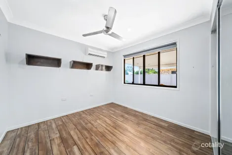 Property photo of 38 Cowan Crescent Emerald QLD 4720