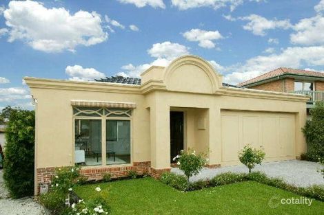 Property photo of 1/4 Ballamore Crescent Doncaster VIC 3108