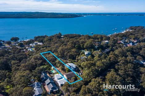 Property photo of 18 Coal Point Road Coal Point NSW 2283