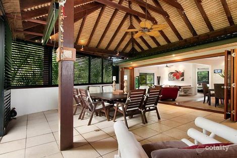 Property photo of 52 Messines Crescent Miami QLD 4220