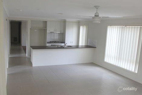 Property photo of 14 Hadlow Court Sunbury VIC 3429