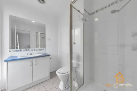 Property photo of 18 Chadway Avenue Tarneit VIC 3029