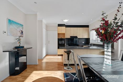Property photo of 2 Mark Drive Hillside VIC 3037