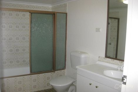 Property photo of 1/68 Bellevue Terrace St Lucia QLD 4067