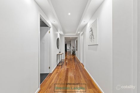 Property photo of 19 Hazelmere Avenue Cranbourne West VIC 3977
