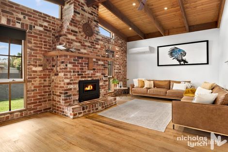 Property photo of 6 Cawarra Street Mornington VIC 3931
