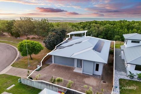 26 Dune Pde, Bushland Beach, QLD 4818