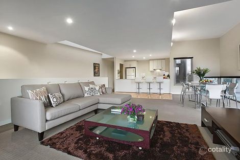 Property photo of 6/4-12 Fisher Parade Ascot Vale VIC 3032