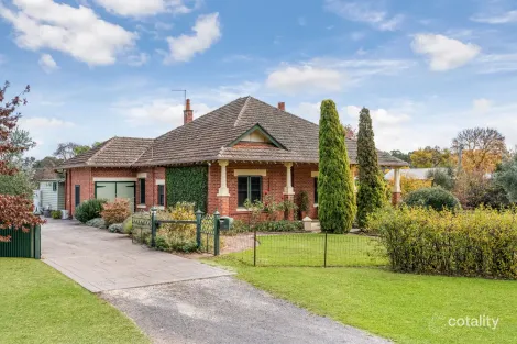 1 Faraday St, Avoca, VIC 3467