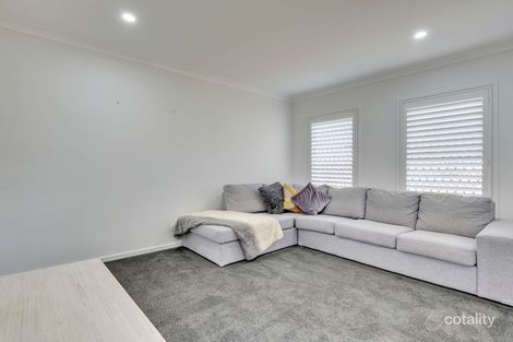 Property photo of 18 Invergarry Circuit Heathwood QLD 4110