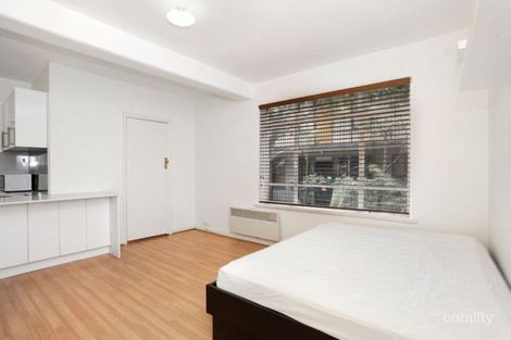 Property photo of 9/42 Waterloo Crescent St Kilda VIC 3182